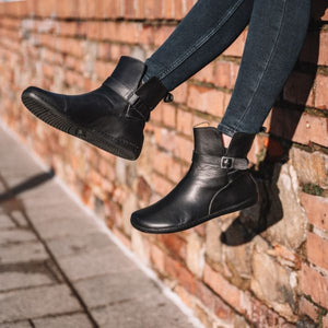 Barfuß-Boots können auch richtig schick sein