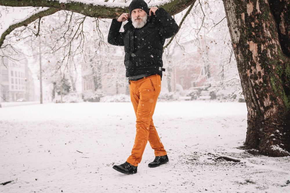 Hiqe Mid Black Waterproof