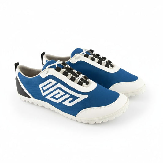 sportliche Barfußschuhe in blau weiß mit modernem Muster für Herren - schwarze Schlingen, weiße Schnürsenkel, weiße Sohle