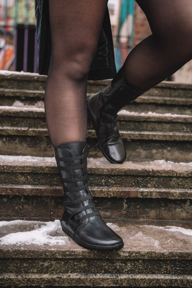 Attraqt Stretch Nappa Black